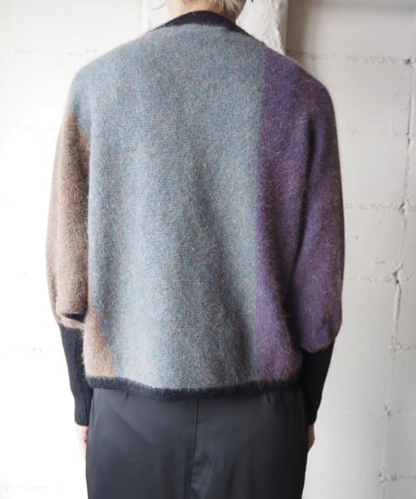 Assinmetric Design Dolman Sleeve Knit GRPURBK