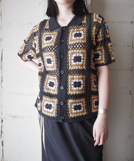 Granny Square Crochet Knit Shirt YE BK