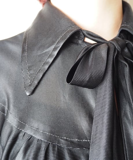 Waist Gather Bow Tie Shirt BK