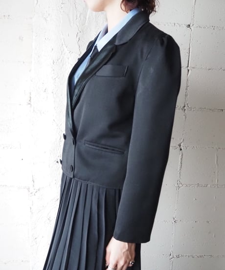 Open Satin Collar Short Jacket BK