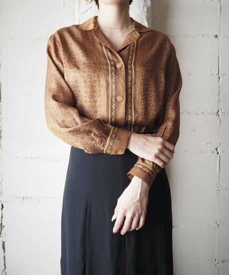 Small pattern Scarf Blouse BR