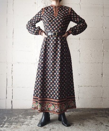 Flower Pattern L/S Drest BKRE