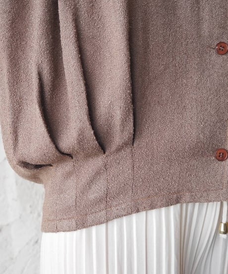 Collarless Tuck Blouse BR