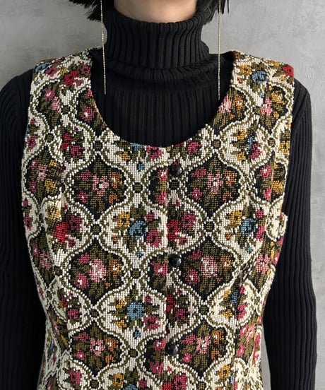 Flower Pattern Goblin Vest KAPI