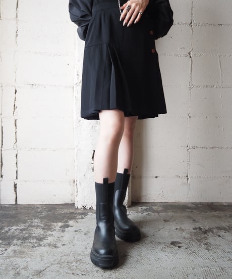 Front Button Medium Pleats Skirt BK