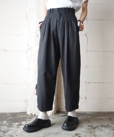Linen Tuck Pants BK