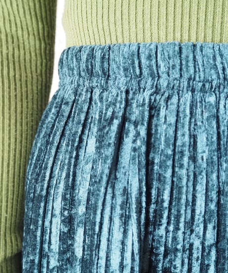 Pleated Velour Skirt GN