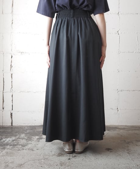 Tuck Flare Skirt BK