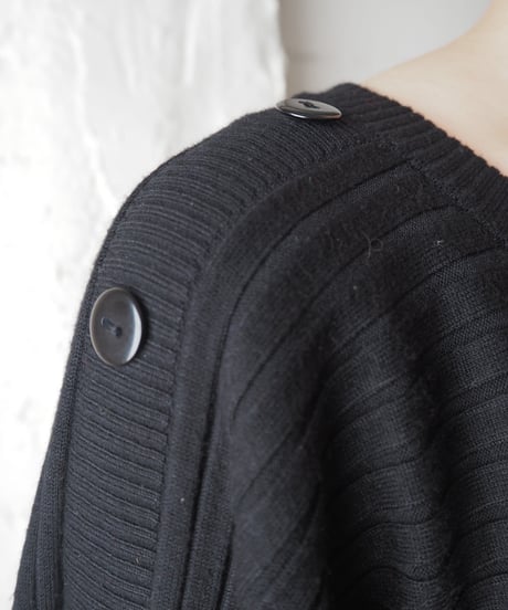 Button Sleeve rib knit BK