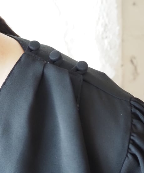 1970's Collarless Design Blouse  BK