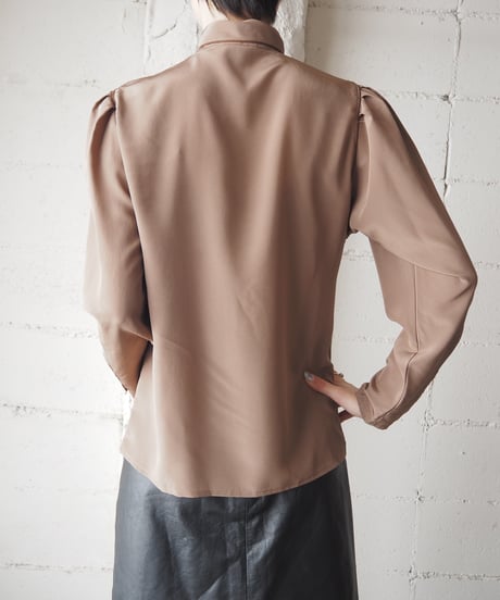 Piping design Blouse BR
