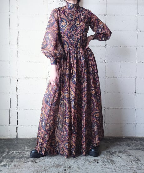 Paisley Pattern Stand Collar Pleated Dress NVBUR
