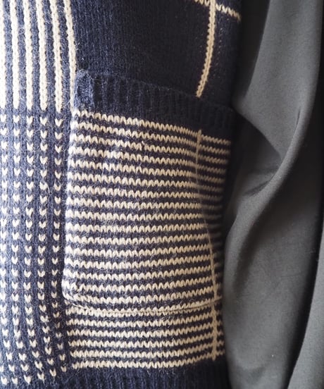 Vneck Check Vest NVGR