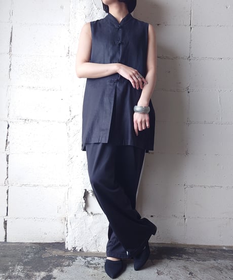 Sleeveless China Linen Shirt BK