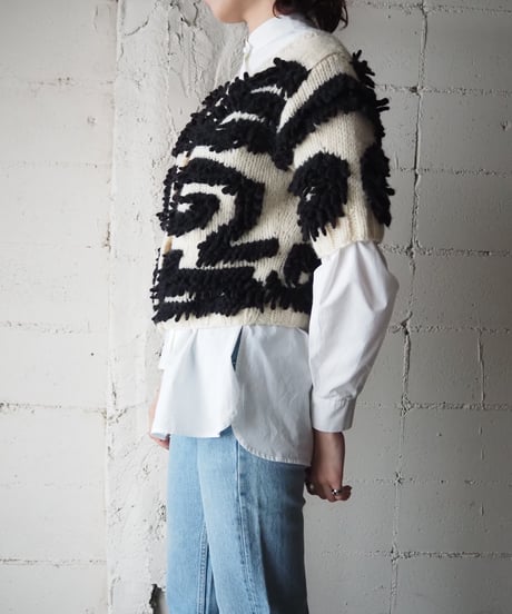 Short Sleeve Shaggy Design Cardigan IVBK
