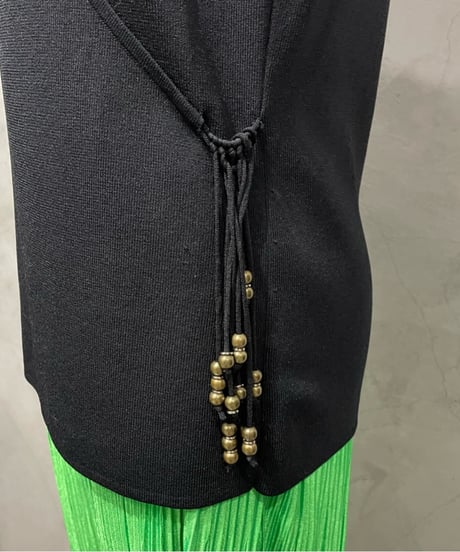 N/S Vneck Tassel Design Knit BK