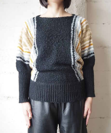 Dolman Sleeve Stripe Knit BKWHYE