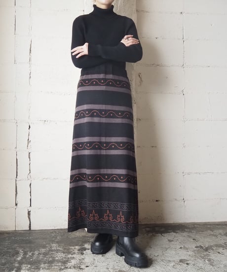 Wave Line Design Flare  Easy Skirt BKBR