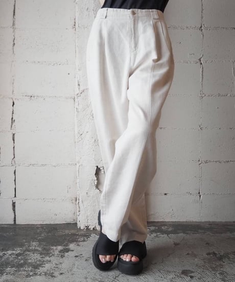 Linen Tuck Pants IV