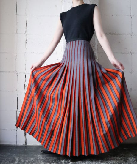 Stripe Pleated Skirt GROR