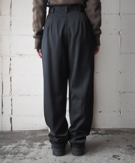 Lizsport Tuck Pants BK