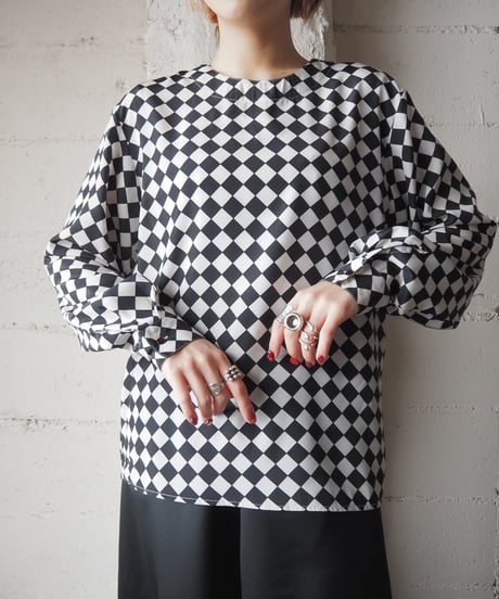 Collarless Block Check Blouse BKWH