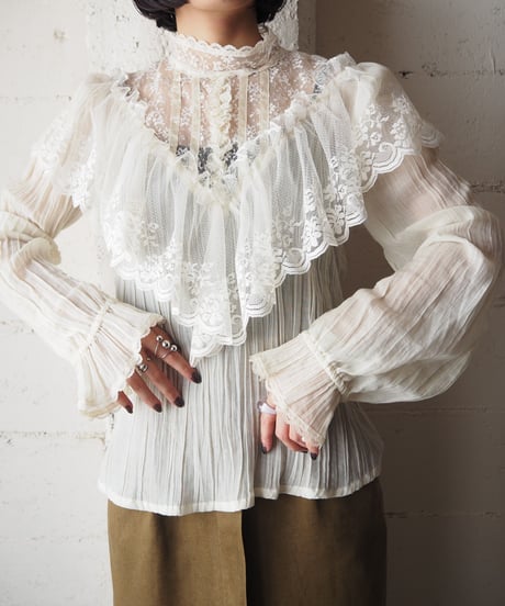 1970’s GUNNIES L/S Stand Collar Lace Blouse IV