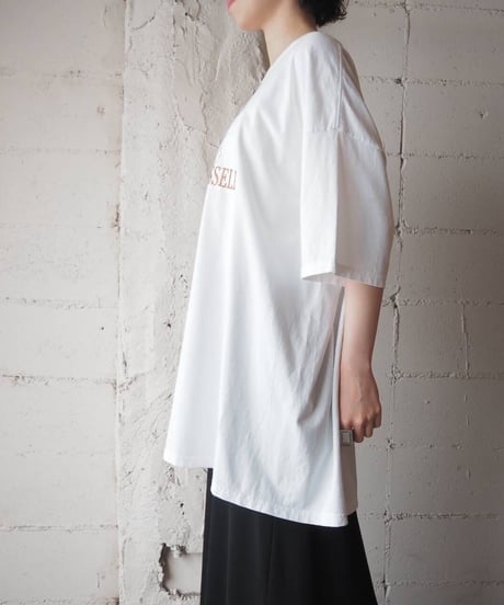 Dog Embroidery Tee WH
