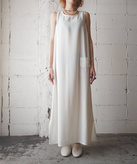 Collarless Slit N/S Dress WH