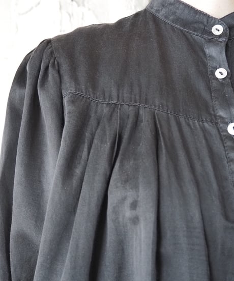 Stand Collar Voiume Sleeve Blouse BK