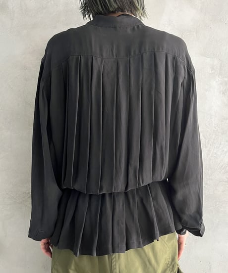 Back Pleated Waist Ribbon Band Collar Blouse BK