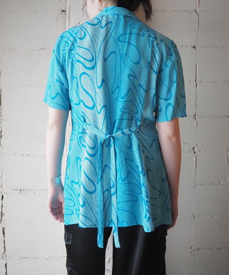 Swirl Print Short Sleeve Tie Back Blouse BL
