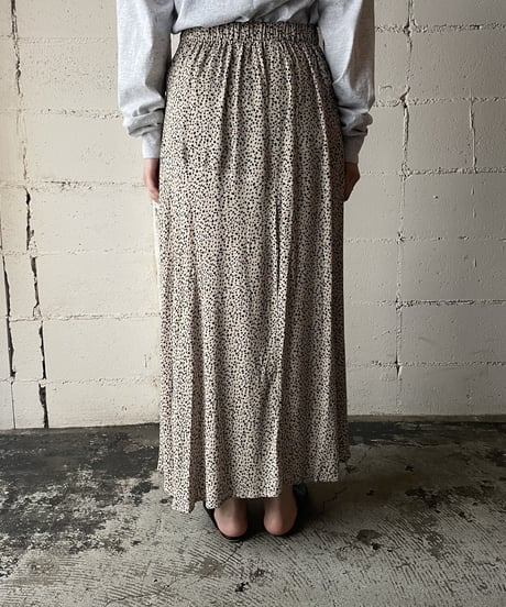 Side Button Dot Skirt BEBK