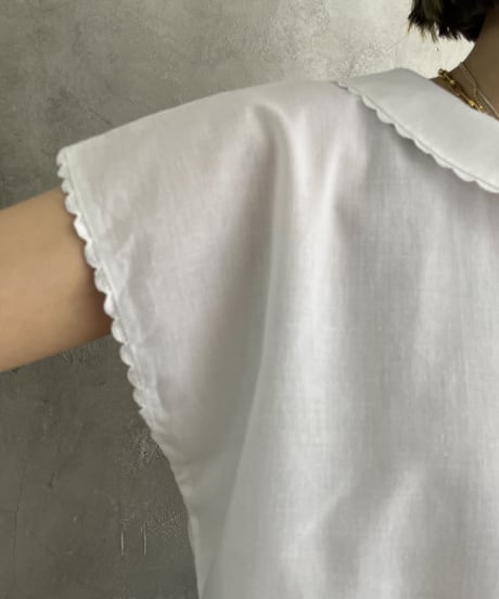Round Collar S/S Blouse WH