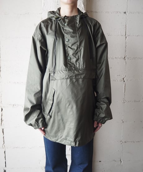 Eddie Bauer Nylon Anorak  KA
