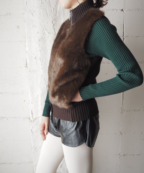 Rib Knit × Fur Vest BR