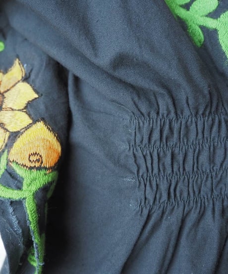 Sun Flower Embroidery Blouse BKYE