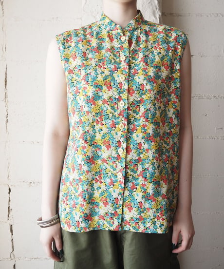 1970's Stand Collar Flower Shirt
