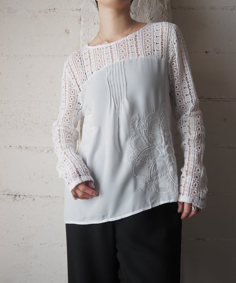 Desigual Lace Embroidery Collarless Blouse WH