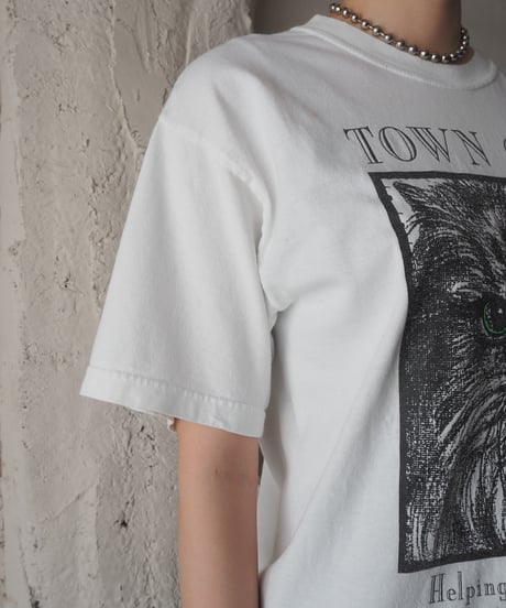'TOWN CATS' Tee WH