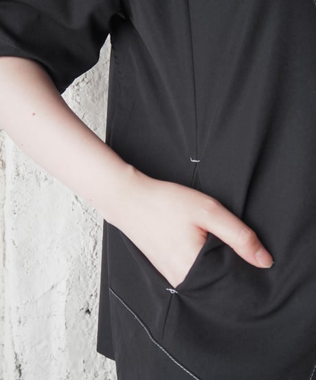Stitch Design Zipup Shirt BK