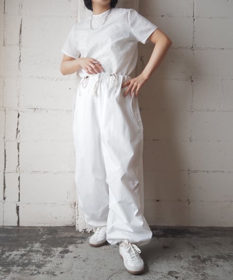 Euro Collarless Back Button Blouse WH