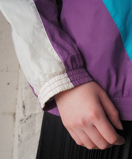 NIKE Stand Collar Nylon Jacket PUR WH GN