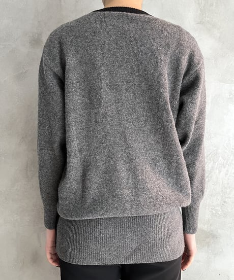 Front Button Bicolor Knit GRBK