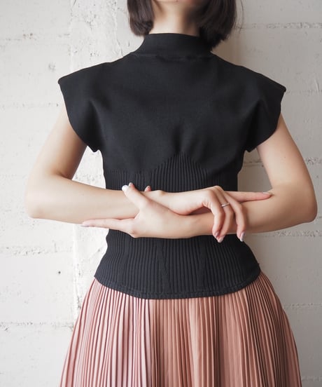 Power Shoulder Mockneck French Sleeve Knit BK