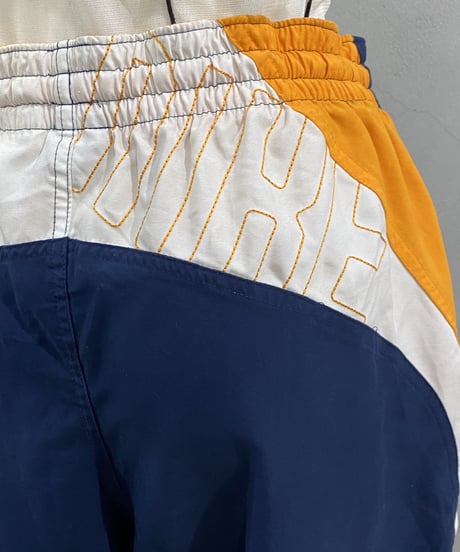 NIKE Tricolor Shorts NV OR WH