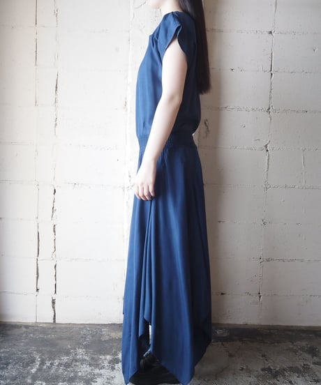 Peekaboo Handkerchief Hem Dress NV