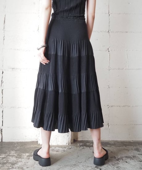 Tiered Pleated Easy Skirt BK