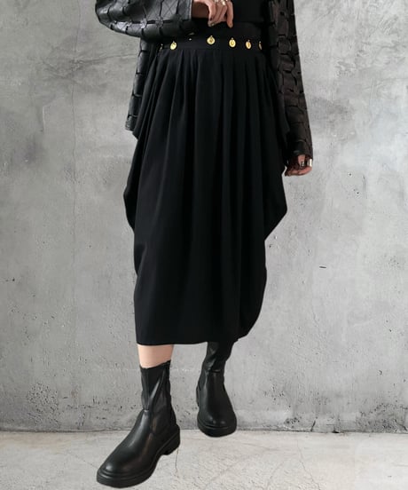 Gold Medal Square Tuck Skirt BK