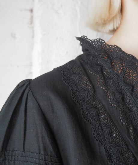 Cotton×Linen Lace Tyrol Blouse BK